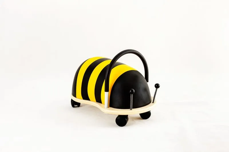 Small Bee Wheely Bug