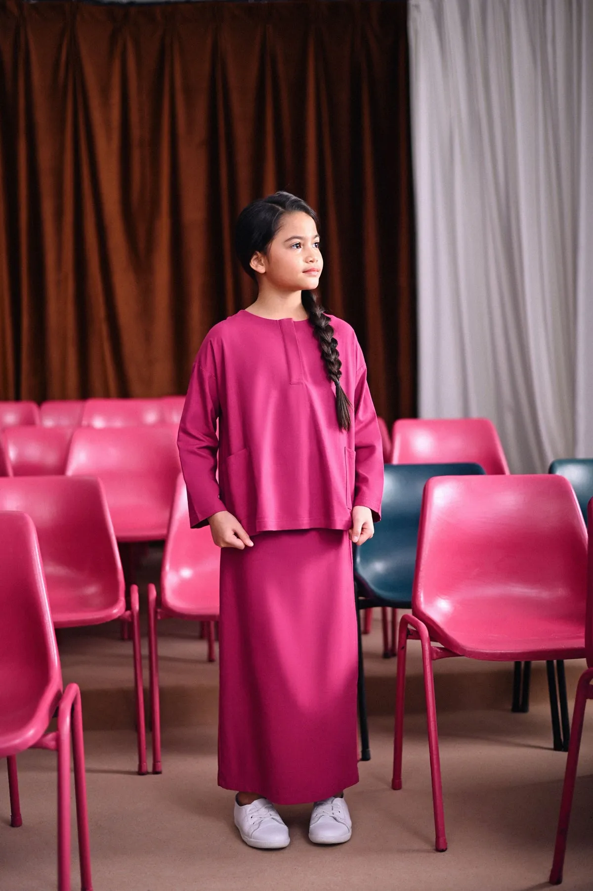 The Dulu Kita Fan Pleats Skirt - Fuchsia