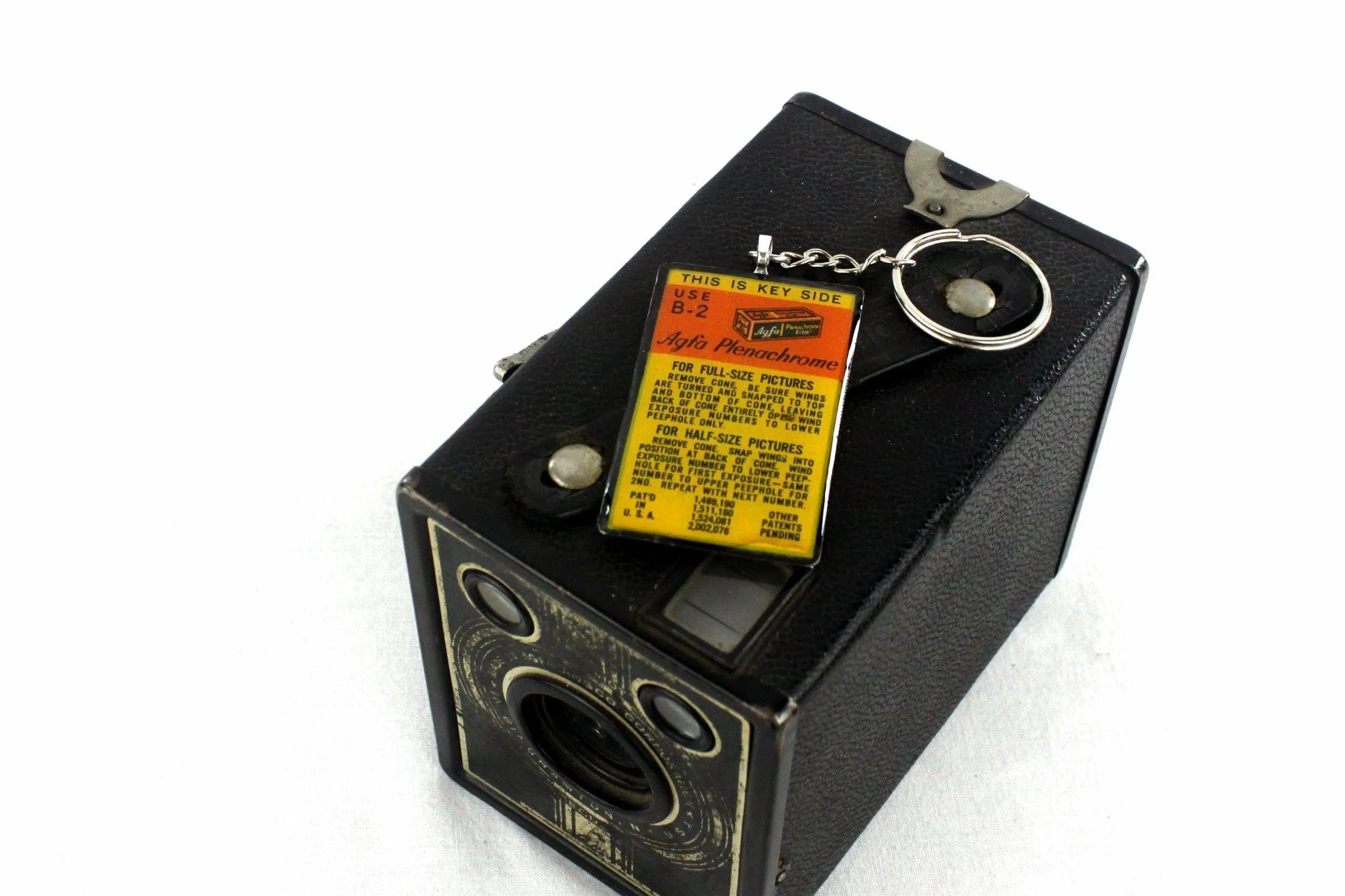 Vintage Agfa Roll Film Keychain, unique for him and her, Photographer gift, Vintage Lover Gift, eco-friendly